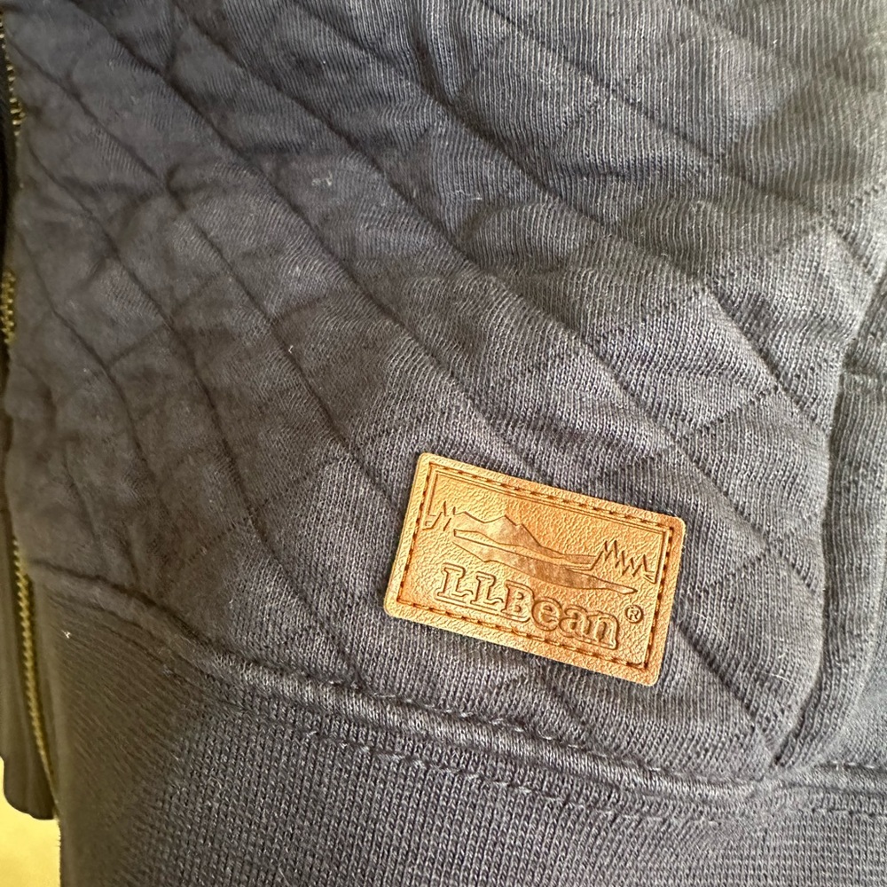 L.L. Bean Women's Quilted Full-Zip Sweatshirt size XL - Picture 2 of 4